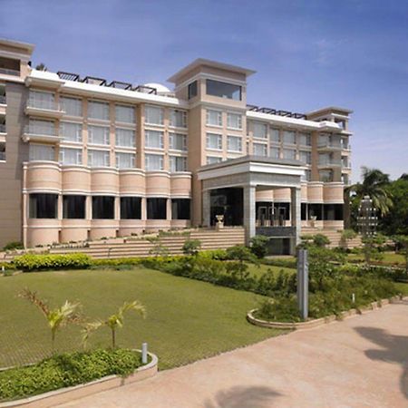 Royal Orchid Central Kireeti Hampi, Hospet Extérieur photo