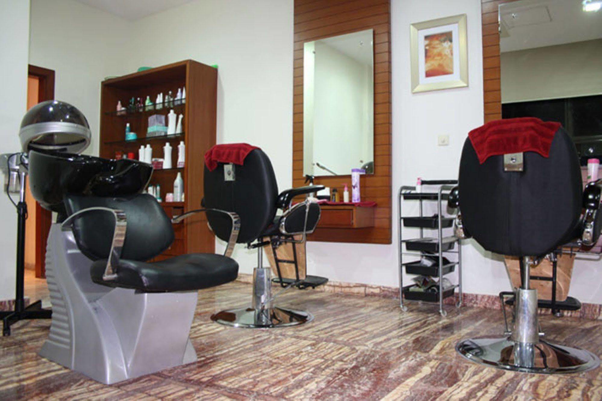 Royal Orchid Central Kireeti Hampi, Hospet Extérieur photo